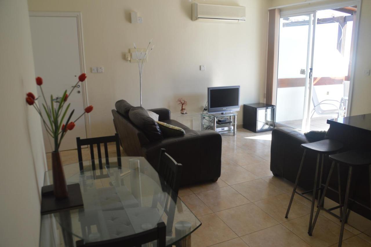 Ferienwohnung Kapparis Penthouse Paralimni Exterior foto